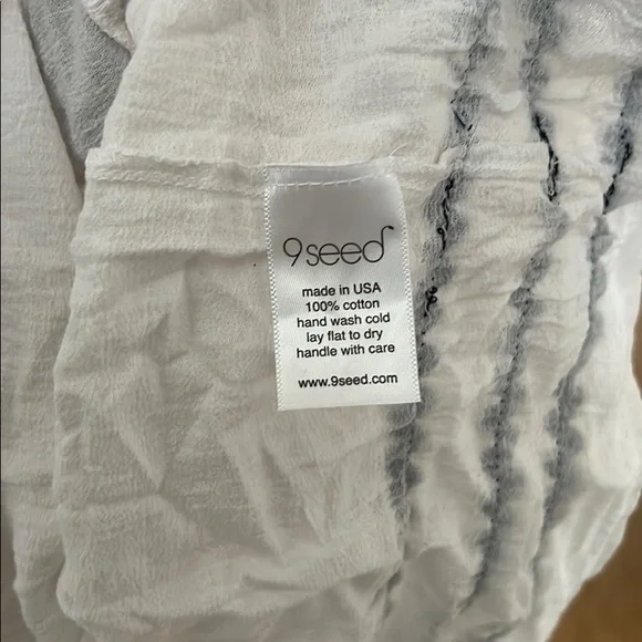 9Seed Dress - Picture 4 of 5